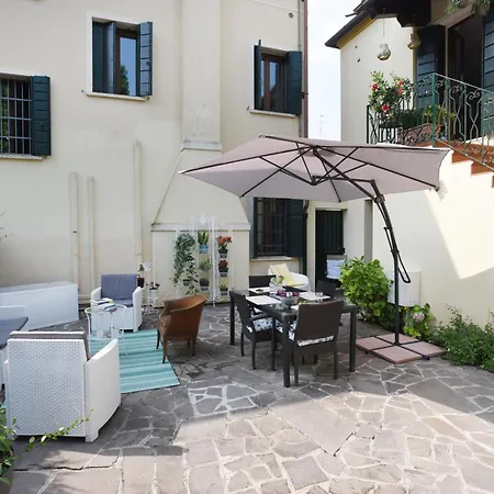 Il Granaio Letterario Apartment Padova